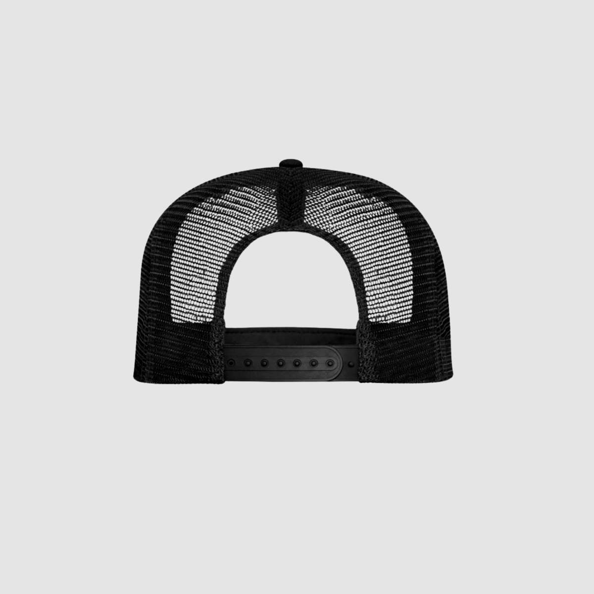 Model trägt Lv Cap von CDR