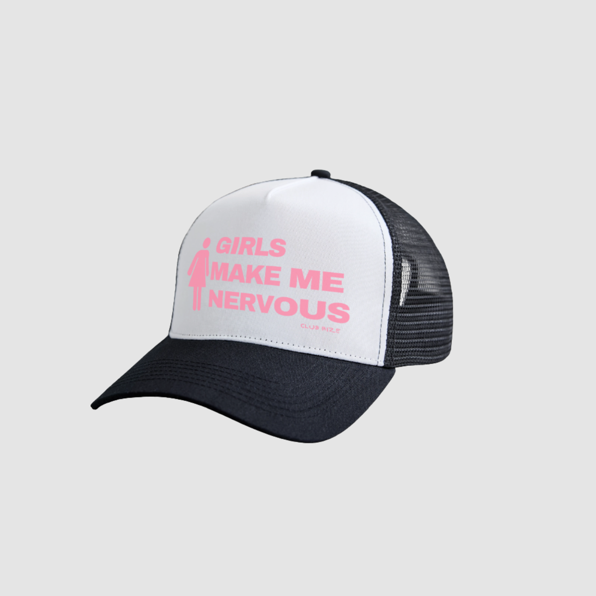 Girls Make Me Nervous Cap von CDR – Nahaufnahme